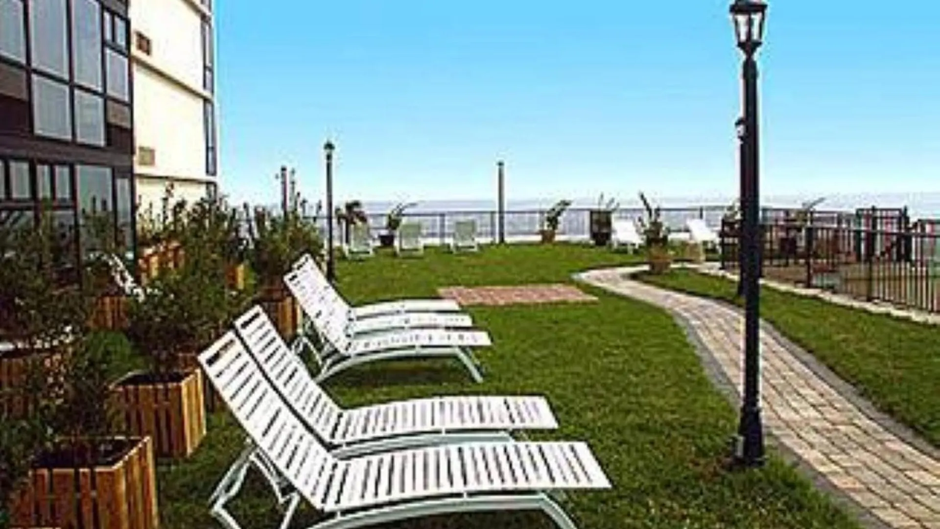 Apartment Fabulous Oceanfront Studio W/Kitchen, Tiki Bar Daytona Beach