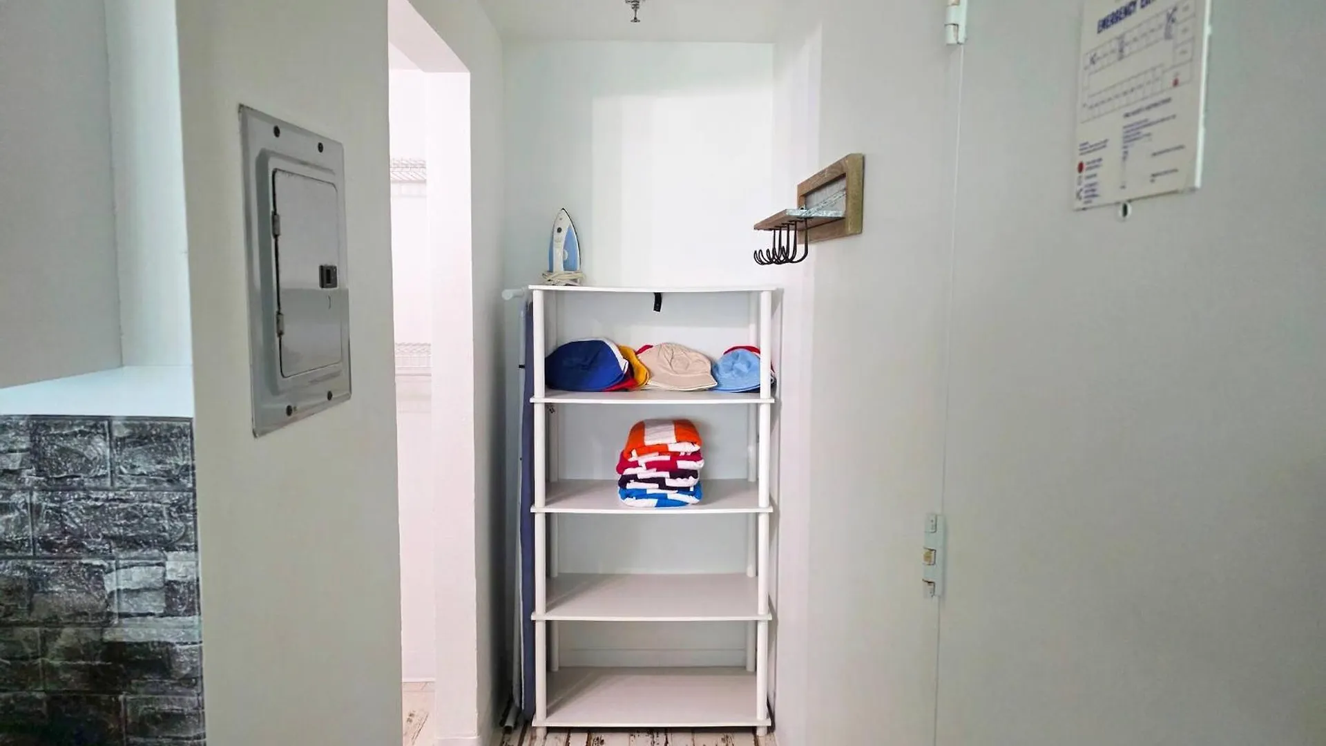 Apartment Fabulous Oceanfront Studio W/Kitchen, Tiki Bar Daytona Beach